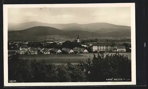 AK Nové Mesto n./ Váh., Panorama vom Berg aus