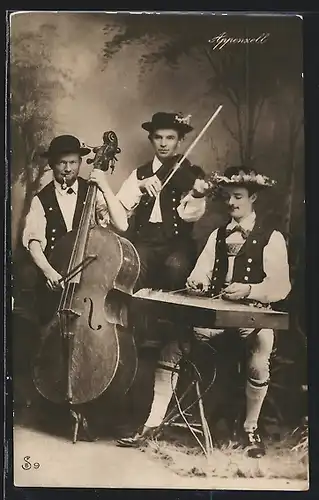AK Appenzell, Trio in Tracht, einer mit Geige