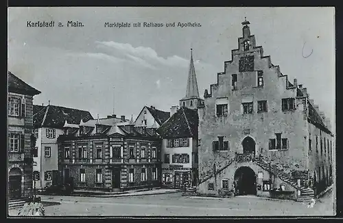 AK Karlstadt a. Main, Marktplatz mit Rathaus und Apotheke