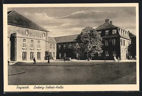 AK Bayreuth, Ludwig-Siebert-Halle mit Strasse