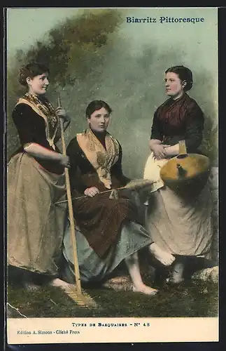 AK Trois jeunes femmes, Types de Basquaises