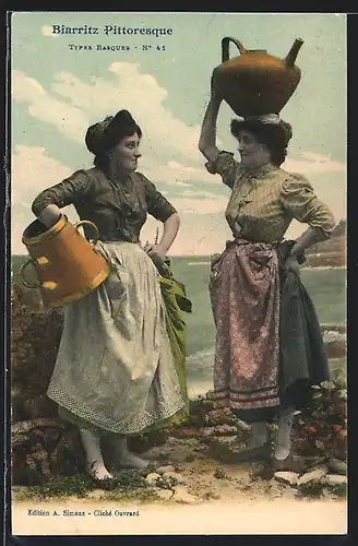 AK Deux porteuses de cruches, Types Basques
