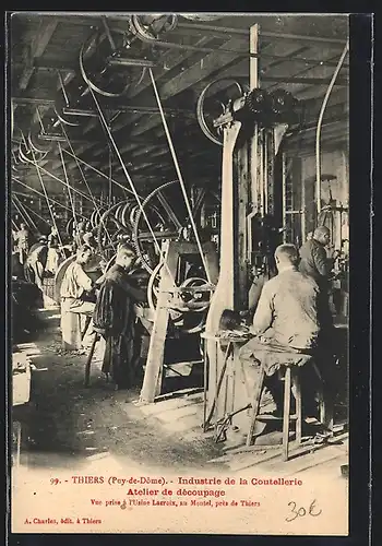 AK Thiers, Industrie de la Coutellerie Atelier de dècoupage, Messerherstellung