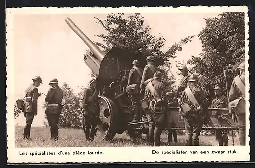 AK Les spécialistes d`une pièce lourde, Armée belge