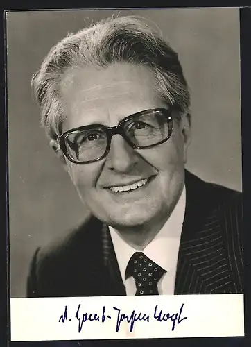 AK Porträt Dr. Hans-Joch Vogel, SPD-Präsidiumsmitglied