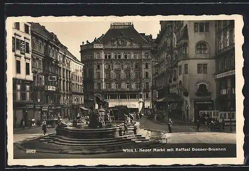 AK Wien, Neuer Markt mit Herrnhuter und Raffael Donner-Brunnen