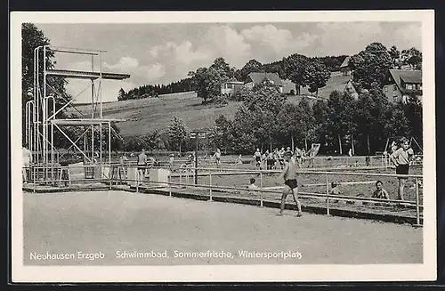 AK Neuhausen /Erzgeb., belebte Szene im Schwimmbad