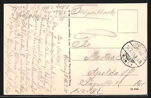 AK Ohrdruf, Zeppelin über dem Haupteingang zum Truppenlager in der Kaiserstrasse, Marschkapelle