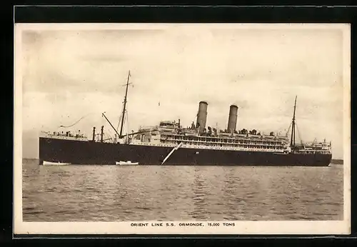 AK Passagierschiff SS Ormonde auf See in Fahrt