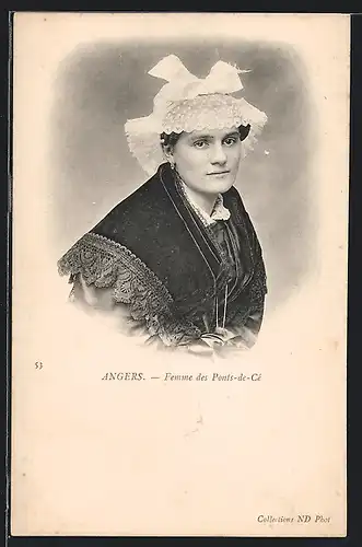 AK Ponts-de-Cé, Une Femme des Ponts-de-Cé