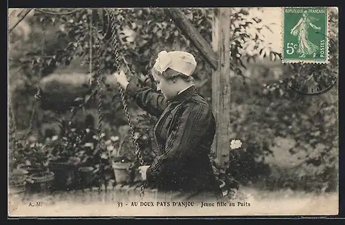 AK Au Doux Pays d`Anjou, Jeune Fille au Puits