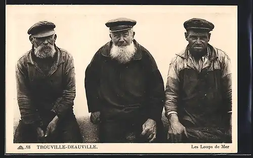 AK Trouville-Deauville, Les Loups de Mer