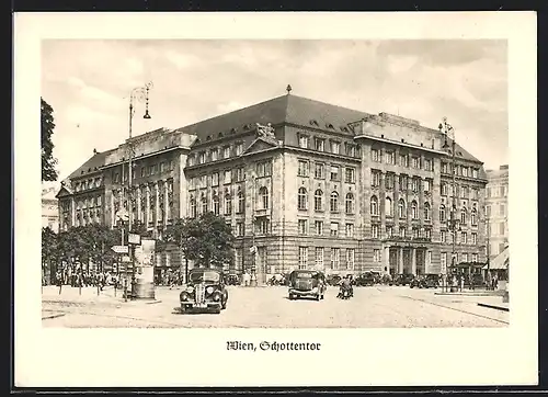 AK Wien, Strassenpartie am Schottentor mit Litfasssäule