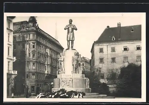 AK Wien, Strasse Wollzeile mit Dr. Karl Lueger-Denkmal