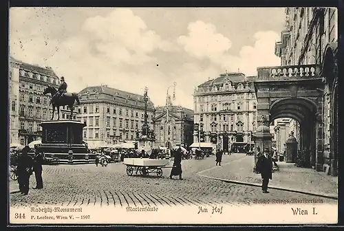 AK Wien, Am Hof mit Reichskriegs-Ministerium, Radetzki-Monument und Mariensäule