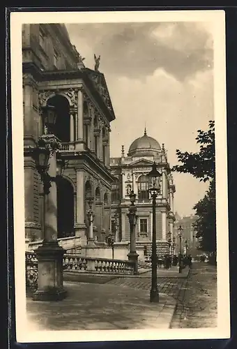AK Wien, Universität, Teilansicht mit Strassenblick
