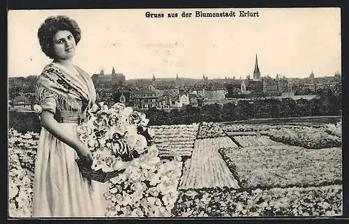 AK Erfurt, Blick über die Blumenfelder zum Ort