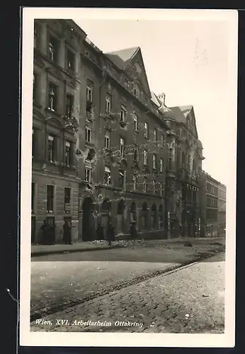 AK Wien, Soldaten vor dem Arbeiterheim Ottarking