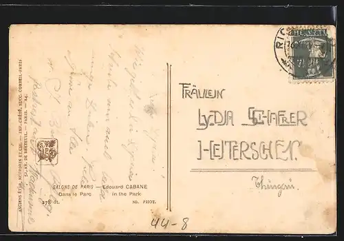 AK Zwei Mädchen mit Teddy auf einer steinernen Gartenbank