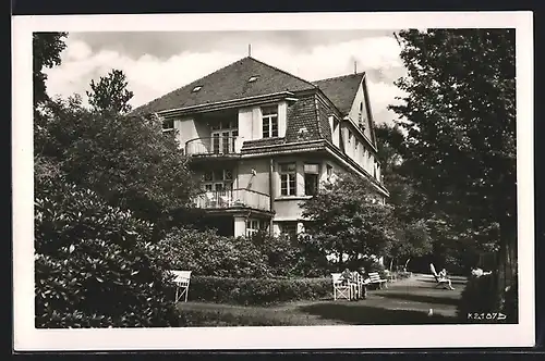 AK Gottleuba, Sanatorium mit Garten