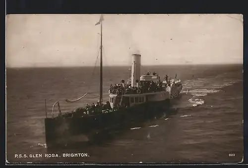 Foto-AK Brighton, P.S.S. Glen Rosa, Bugansicht von Raddampfer