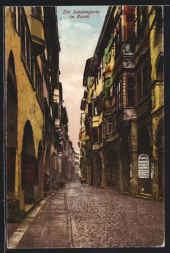 AK Bozen, Geschäfte in der Laubengasse