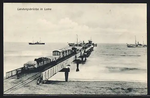 AK Lomé, Landungsbrücke mit Dampfern