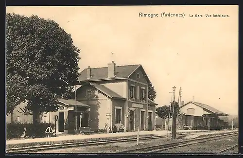 AK Rimogne, La Gare, Vue intérieure, Bahnhof