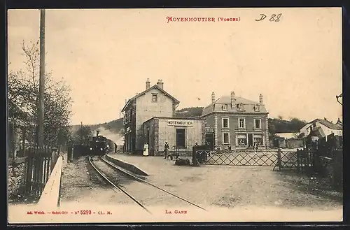 AK Moyenmoutier, La Gare, Bahnhof