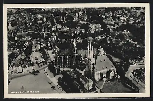 AK Erfurt, Teilansicht mit Kirche, Fliegeraufnahme