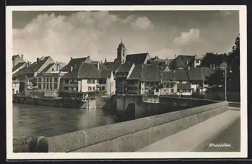 AK Rheinfelden, Ortspartie von der Brücke aus gesehen