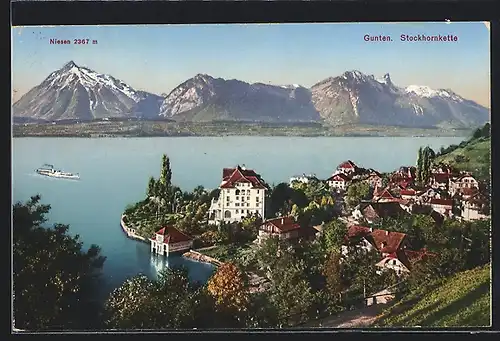 AK Gunten, Ortsansicht mit See und Dampfer, Stockhornkette