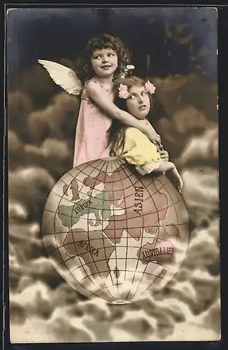 AK Kinder mit Globus