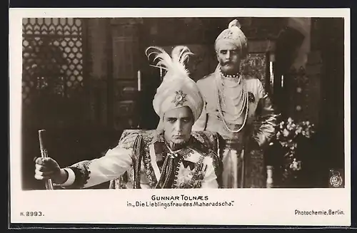 AK Film Die Lieblingsfrau des Maharadscha, Schauspieler Gunnar Tolnaes in Uniform