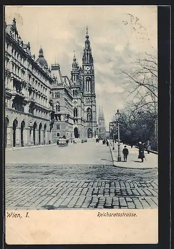 AK Wien, Reichsratsstrasse mit Kutsche u. Passanten