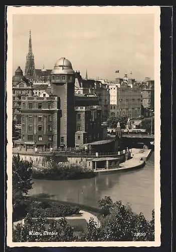 AK Wien, Urania mit Park am Wasser