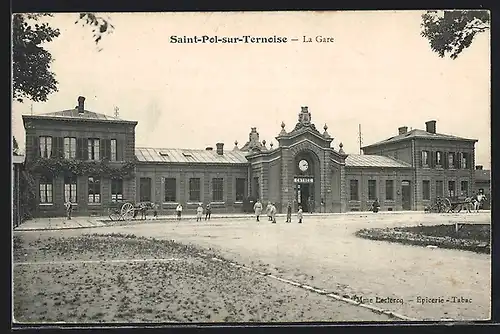 AK Saint-Pol-sur-Ternoise, La Gare, Bahnhof