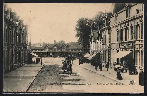 AK Abbeville, l'Avenue de la Gare