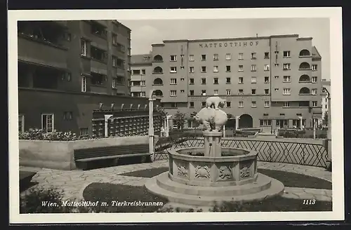 AK Wien, Matteottihof m. Tierkreisbrunnen