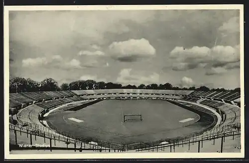 AK Wien, Stadion mit Fussballtoren