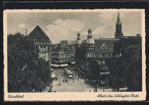 AK Düsseldorf, Albert-Leo-Schlageter-Platz aus der Vogelschau, Strassenbahn