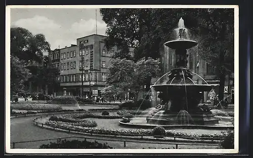 AK Düsseldorf, Albert-Leo-Schlageter-Platz mit Springbrunnen