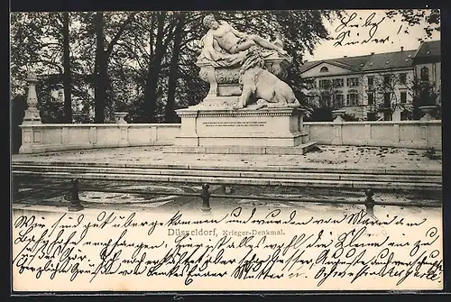 AK Düsseldorf, Kriegerdenkmal mit Gebäudeblick