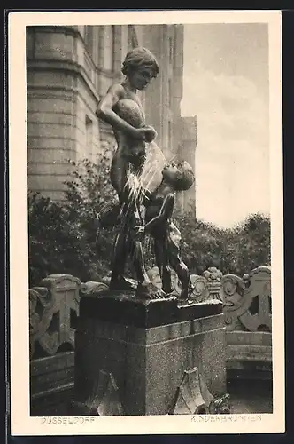 AK Düsseldorf, Statue des Kinderbrunnens