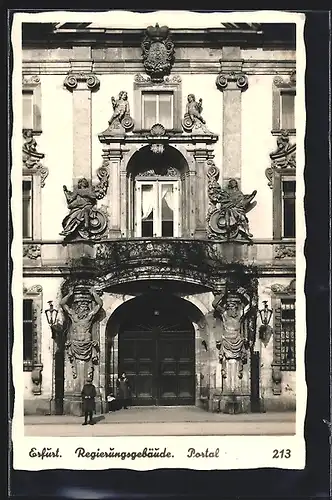 AK Erfurt, Portal des Regierungsgebäudes