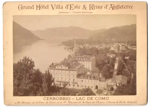 Fotografie Oscar Pettazzi, Milano, Ansicht Cernobbio, Blick über das Hotel Villa d`Este & Reine d`Angleterre zur Stadt
