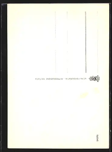 AK Opernsänger Alberto Margheriti im grauen Anzug, mit original Autograph