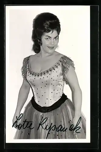 AK Opernsängerin Lotte Rysanek, mit original Autograph