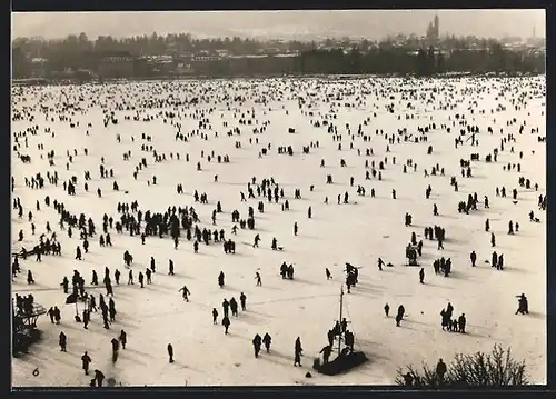 AK Zürich, Gfrörni 1963, Eisläufer