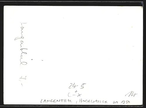 AK Langenthal, Ortspartie bei Hochwasser um 1950